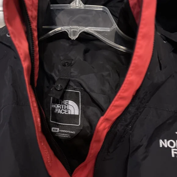 EUC WOMEN’S THE NORTH FACE HYVENT JACKET WATERPROOF HOODED BLACK SALMON - Picture 3 of 9